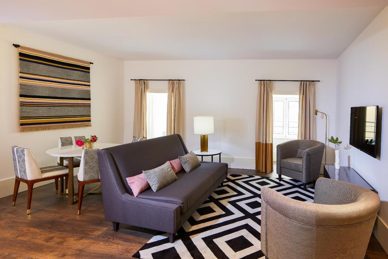 The Lumiares Hotel & Spa - Small Luxury Hotels Of The World Lisboa Dış mekan fotoğraf A living room at the Hotel Commonwealth